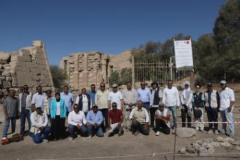 آثار