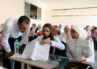 مدبولي في زيارة لإحدى مدارس المنوفية