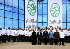 رئيس الوزراء يتفقد مصنع «القناة للسكر»