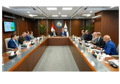 وزير الطيران المدني