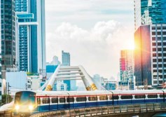 مسارات نمو الدول النامية
