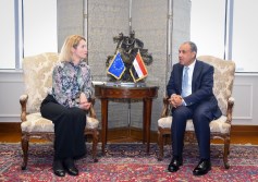 وزير الخارجية يستقبل الممثلة العليا بالاتحاد الأوروبي