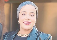 هاجر يسري 