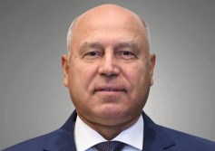 مهندس كامل الوزير، نائب رئيس مجلس الوزراء للتنمية الصناعية ووزير الصناعة والنقل