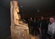 اثار
