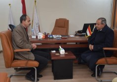 محافظ بورسعيد يلتقى رئيس جهاز مدينة سلام مصر