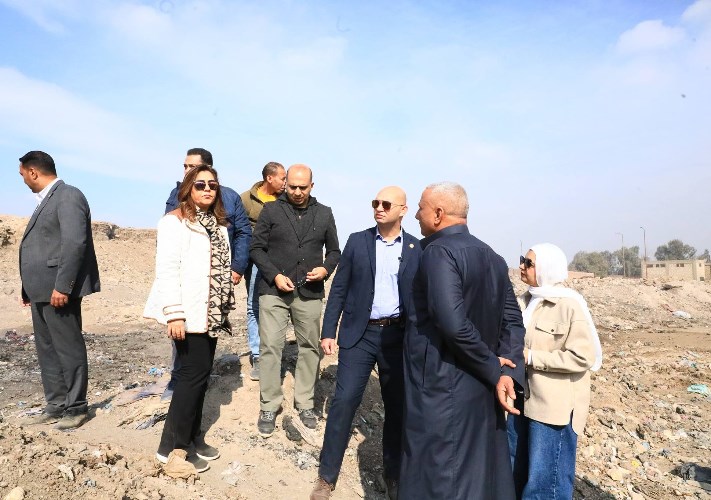 وزيرة التنمية خلال جولتها بمقلب أبو زعبل 