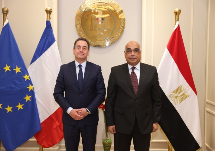 وزير العدل والسفير الفرنسي