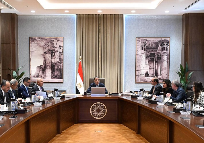 اجتماع توطين صناعة السيارات