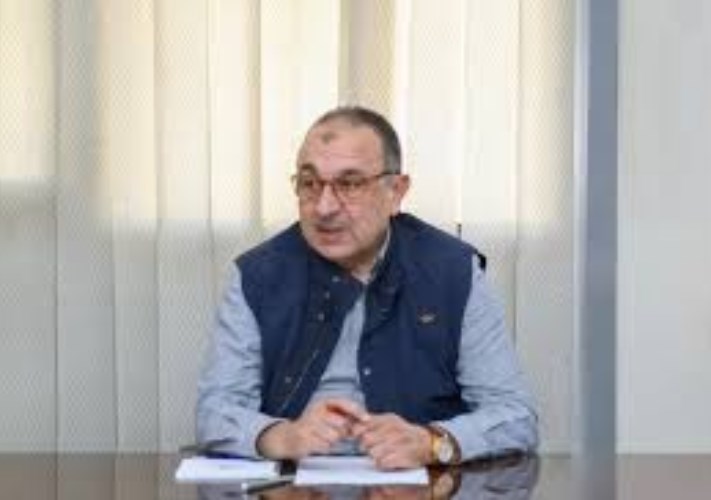 وزير قطاع الأعمال 