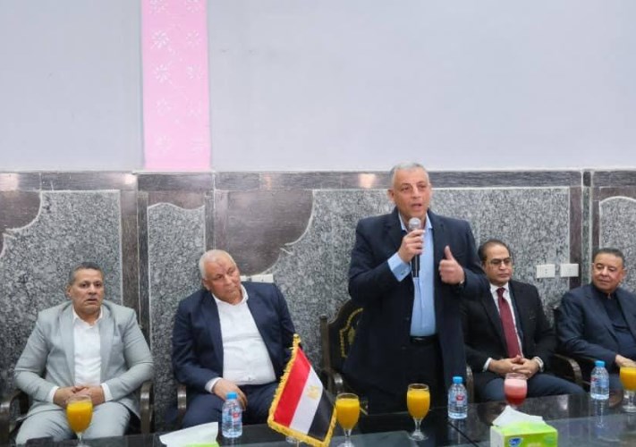 جلسةالصلح بين قريتين بالاسماعيلية