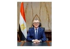 أحمد رستم
