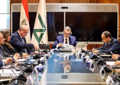 اجتماع وزير التخطيط