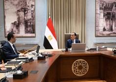 الدكتور مصطفي مدبولي خلال لقائه وزير الاتصالات وتكنولوجيا المعلومات