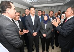 خالد هاشم وزير الصناعة 