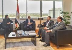 وزير الاستثمار