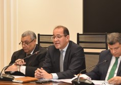 وزير المالية 
