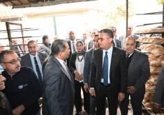 وزير التموين يجري جولة ميدانية بالقاهرة