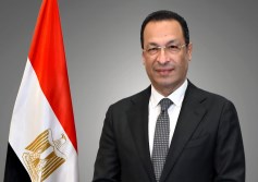 وزير الاتصالات