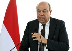 وزير الطيران 