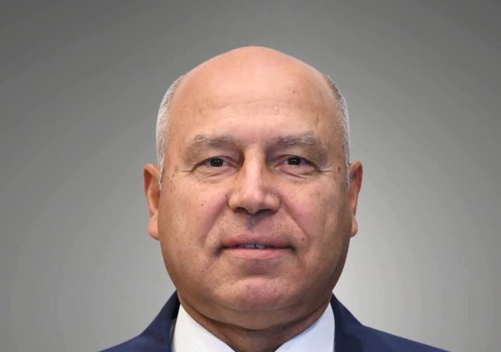 كامل الوزير 