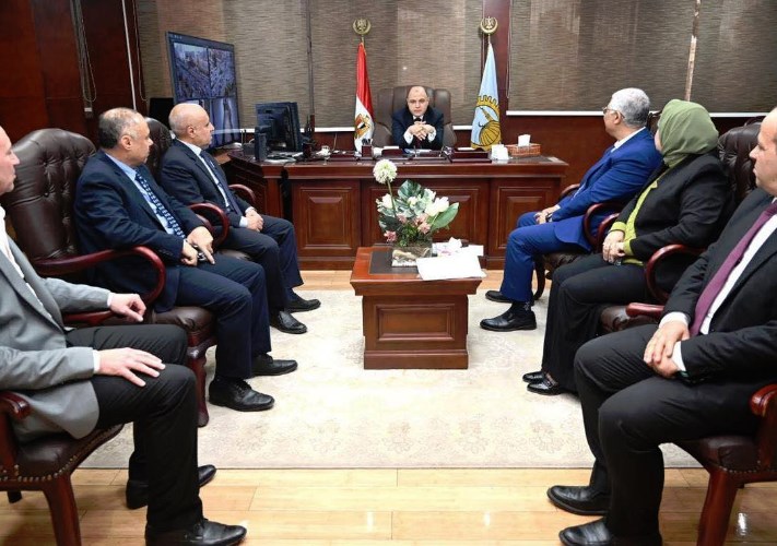 محافظ الغربية