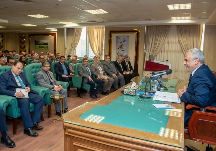 صلاح سليمان جمبلاط وزير الإنتاج الحربى