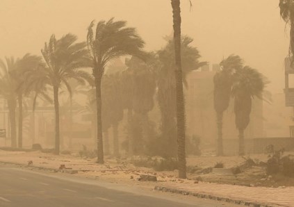 عاصفة رملية 