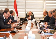 وزير الاستثمار خلال اجتماعه مع وفد شركة دراسـكيم 