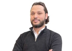 أحمد فزارة ذشركة «دوايا»