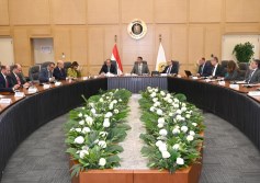 وزراء الحكومة يبحثون خطط توطين صناعة السيارات