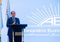 وزير المالية خلال حفل الافطار 