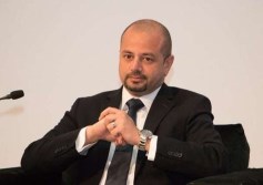 خالد عباس 