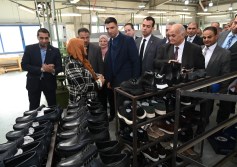 خالد هاشم وزير الصناعة 