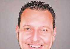 محمد عزت