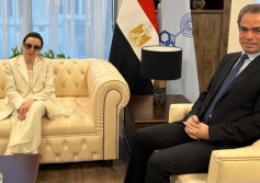 الفنانة الكبيرة نجاة وأحمد المسلماني 