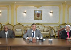 محافظ بورسعيد يلتقى بالمواطنين