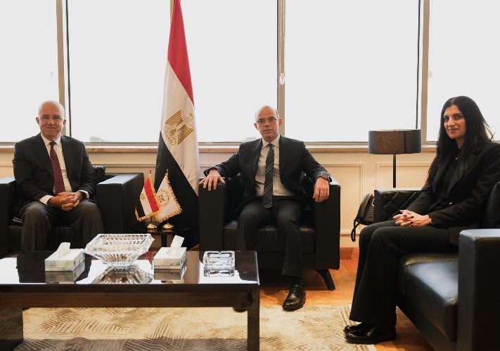 وزير الاستثمار يبحث مع اتحاد الصناعات دعم القطاع وتعزيز تنافسية الاقتصاد المصري