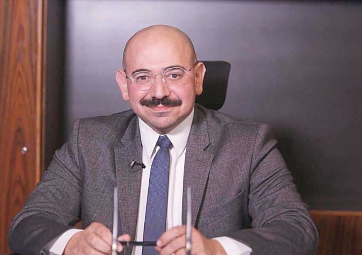 عبدالرحمن خليل الخبير و المطور العقاري