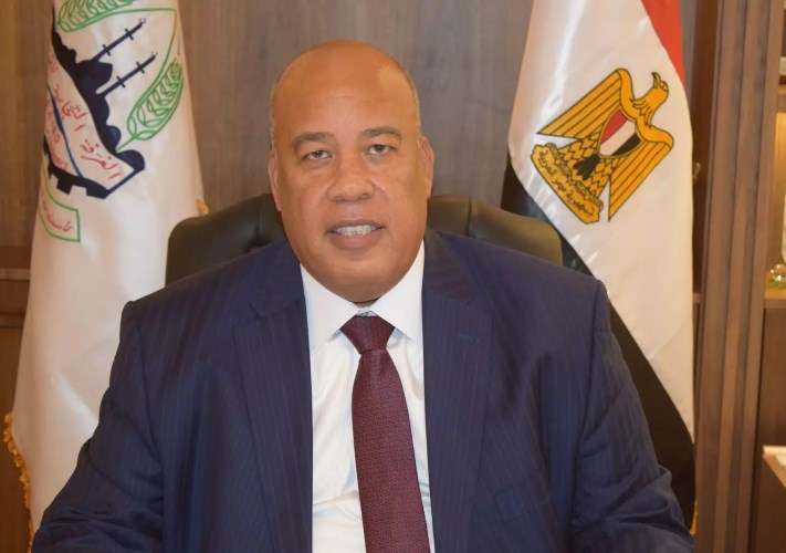 أيمن العشري