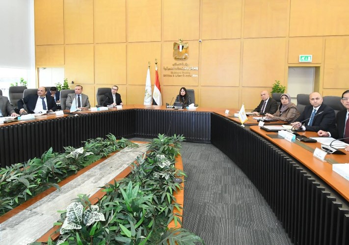 اجتماع وزيرة الإسكان 