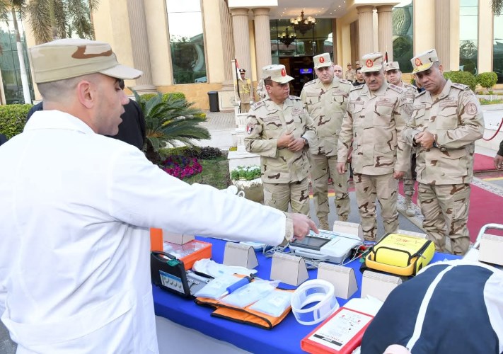 وزير الدفاع فى المنطقة المركزية العسكرية