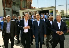 الدكتور مصطفى مدبولي، رئيس الوزراء، خلال تفقُّده مشروع مبنى الغسيل الكلوي الجديد بمستشفى العريش العام