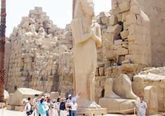 «فيتش سوليوشنز» تتوقع استقبال مصر نحو 110.5 مليون سائح