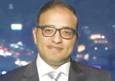 الدكتور أحمد السيد أستاذ التمويل والحوكمة بكلية الاقتصاد والعلوم السياسية