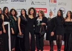 فيلم دخل الربيع يضحك