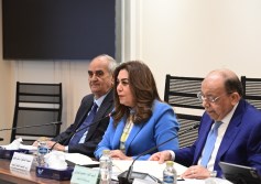 الوزيرة منال عوض