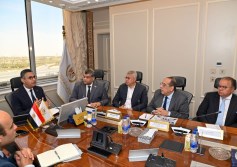اللجنة العليا كاري اون