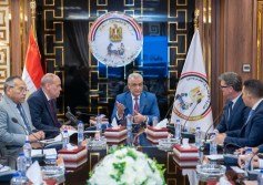 وزير الإنتاج الحربى