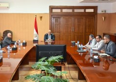 اجتماع وزير الري